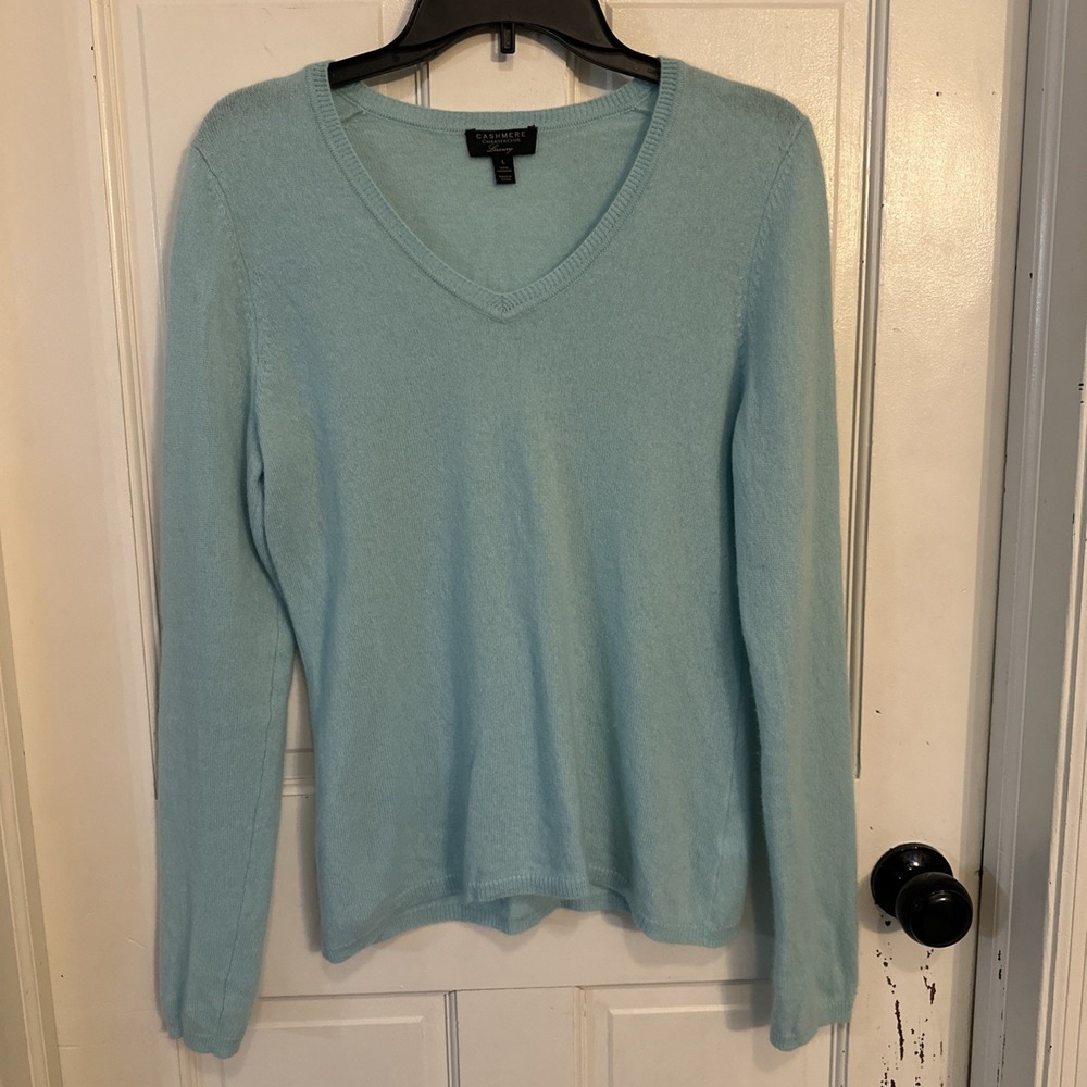Charter Club Luxury Women's Light Blue Cashmere V-Neck Sweater, Size Large